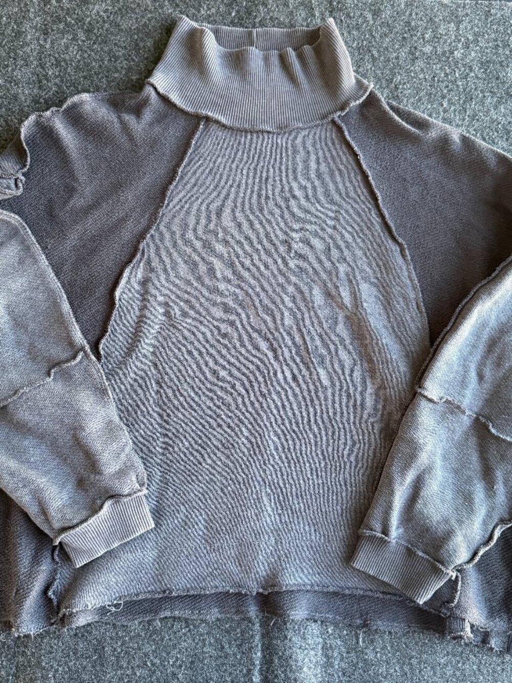 American Eagle Slouchy Mock Neck Sweatshirt Small